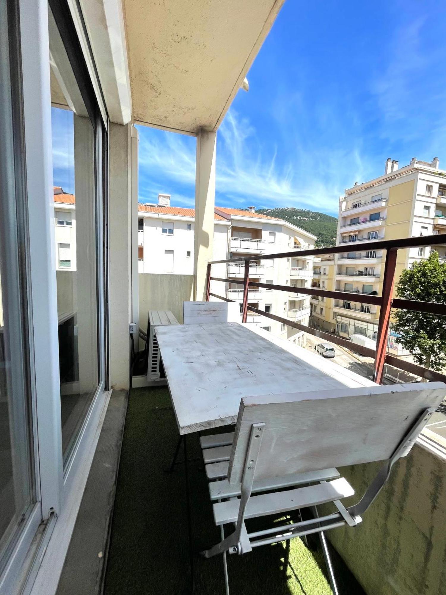 Le Terra-Cota 3 Ch Privees 10' Gare-Port Et Plage, Wfi, Cosy Toulon Extérieur photo